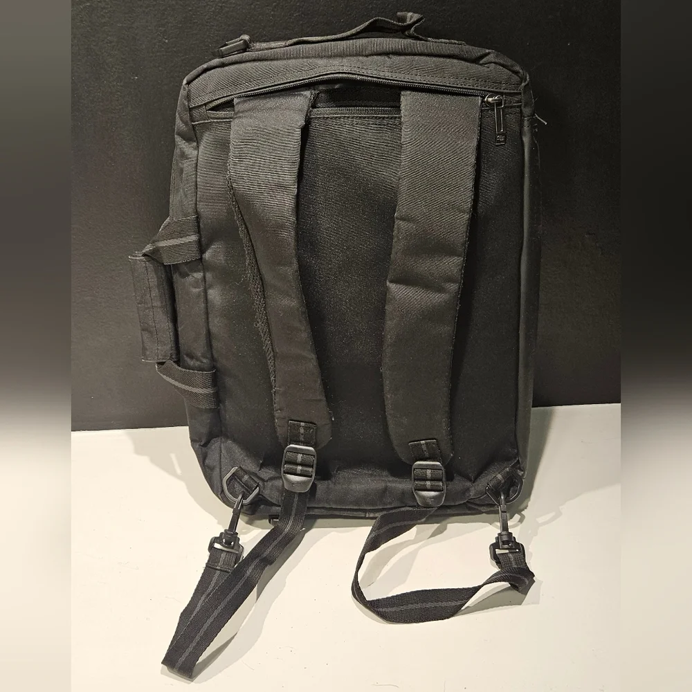 Solo New York Black Convertible Briefcase Backpack Multi-Functional